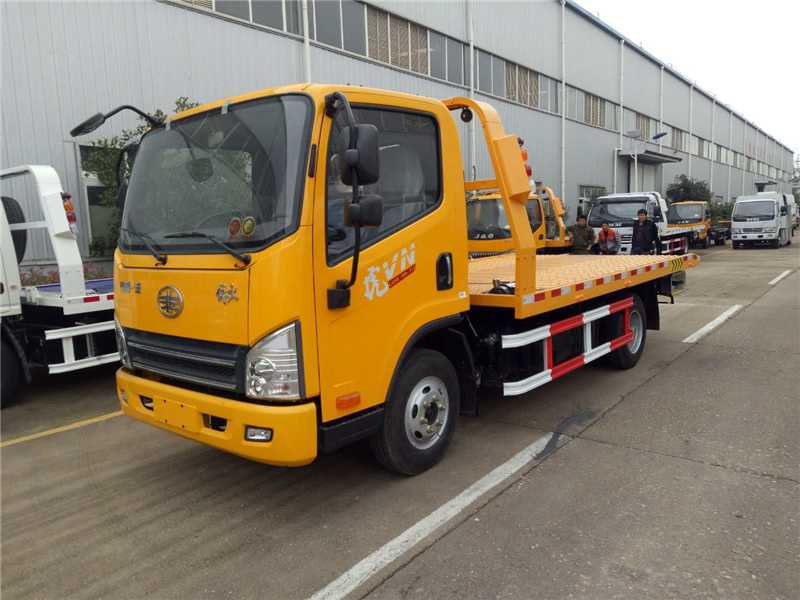 解放虎V黃牌一拖二清障車