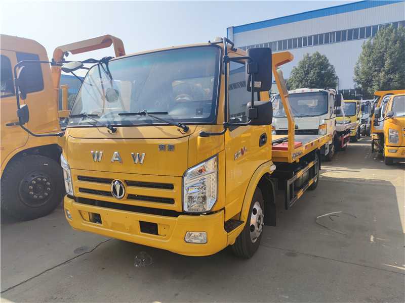 國(guó)六飛碟奧馳藍(lán)牌一拖二清障車(chē)